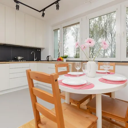 Apartament Magellana By Renters Warszawa